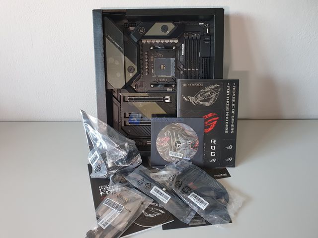 asus rog crosshairviiiformula 09