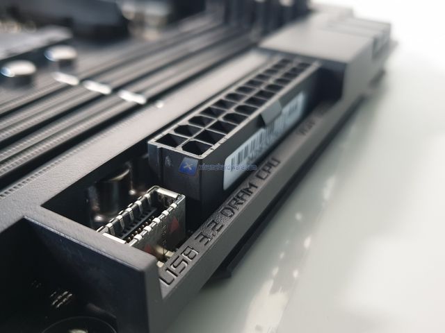 asus rog crosshairviiiformula 20