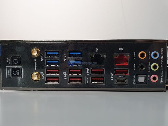 asus rog crosshairviiiformula 27